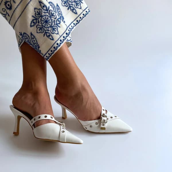 Mules à talons carrés